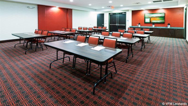 Holiday Inn Express Hotels & Suites Greenville-Spartanburg/Duncan By Ihg Экстерьер фото